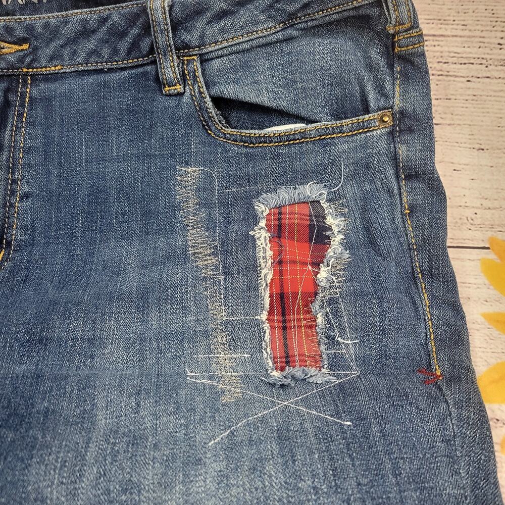 Lane Bryant Distressed Skinny Jeans Size 22 - Picture 2 of 9
